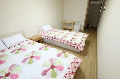 Rum i privatbostad Ss Guesthouse Seoul