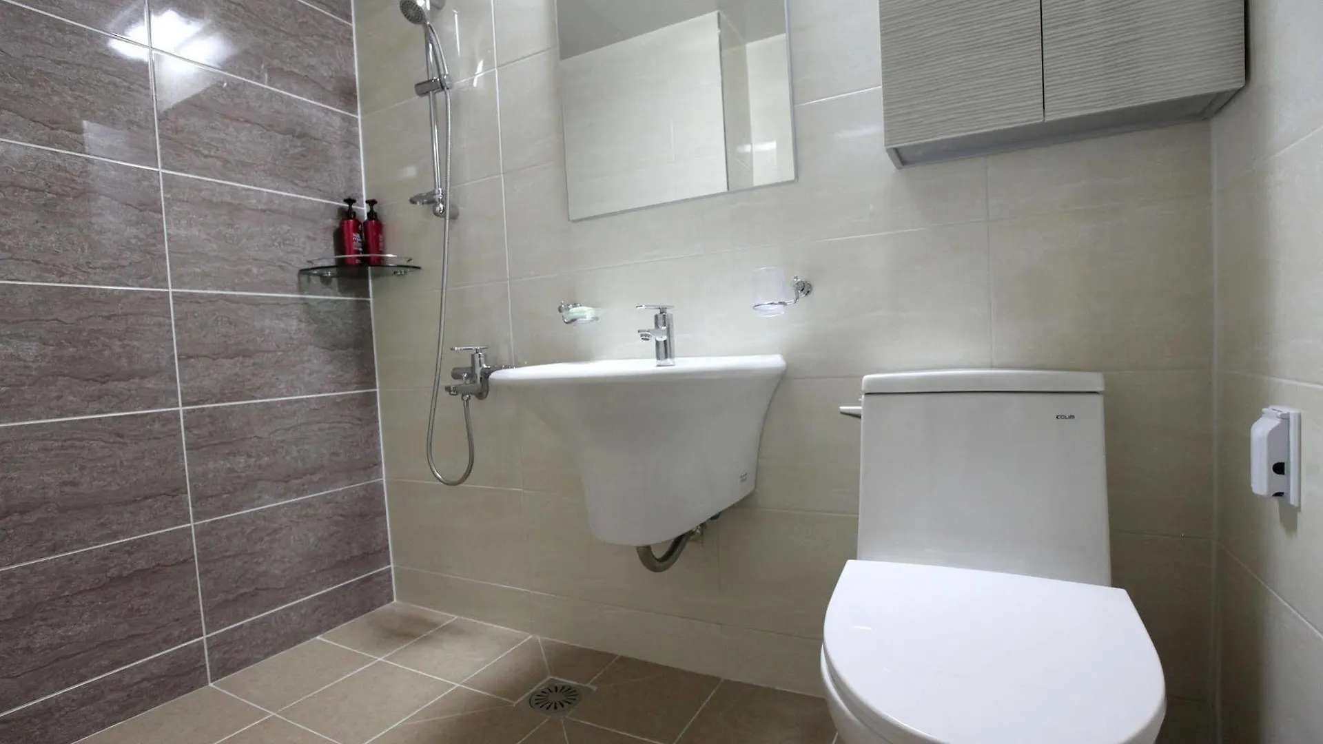 Ss Guesthouse Seoul
